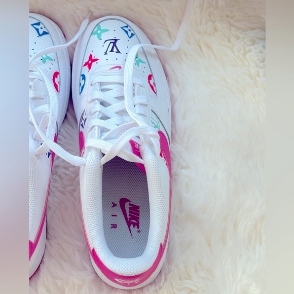 Nike Air Force 1 Custom Louis Vuitton Logo Size 8.5 - Picture 13 of 16